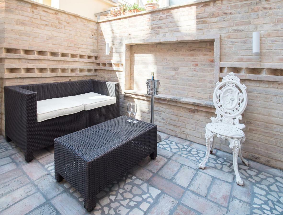 Opera Arte Rooms Porto Recanati Exterior photo